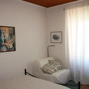 Le Tre Sorelle A Testaccio Rome