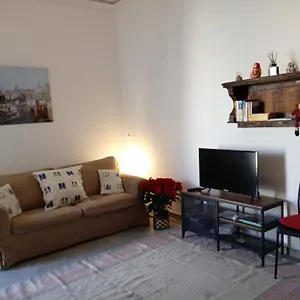 Casalucina Apartment